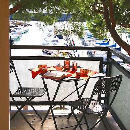 La Terrazza Tra Pini E Mare Apartment San Bartolomeo Al Mare Cameră foto